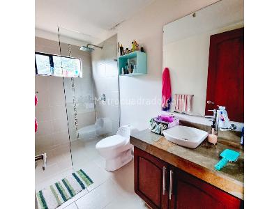 Casa de 5 alcobas en venta en Hacienda La Luna, Cajicá, 329 m² · foto 19 de 20