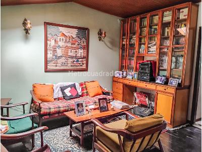 Casa de 5 alcobas en venta en San Nicolas, Bogotá, 280 m² · foto 4 de 15