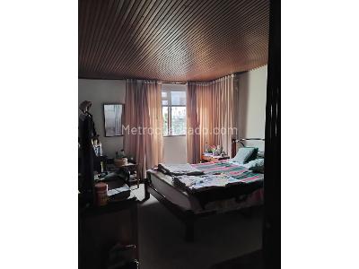 Casa de 5 alcobas en venta en San Nicolas, Bogotá, 280 m² · foto 10 de 15