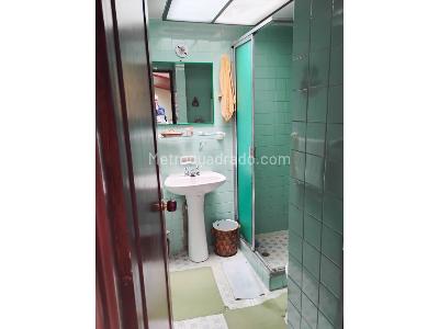 Casa de 5 alcobas en venta en San Nicolas, Bogotá, 280 m² · foto 11 de 15