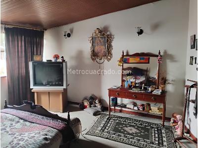 Casa de 5 alcobas en venta en San Nicolas, Bogotá, 280 m² · foto 12 de 15