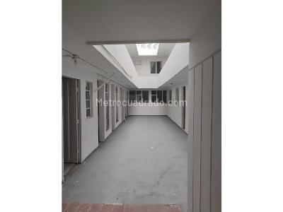 Casa en venta en El Carmen, Bogotá · foto 2 de 15