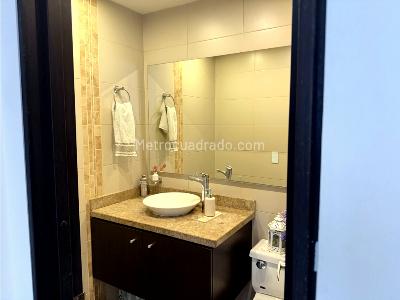 Apartamento en venta en Lisboa, Bogotá · foto 3 de 15