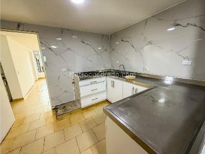 Casa de 5 alcobas en venta en La Patria, Bogotá, 250 m² · foto 6 de 20