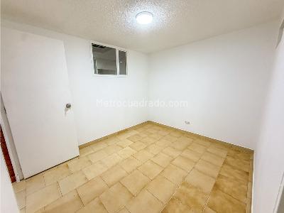 Casa de 5 alcobas en venta en La Patria, Bogotá, 250 m² · foto 12 de 20