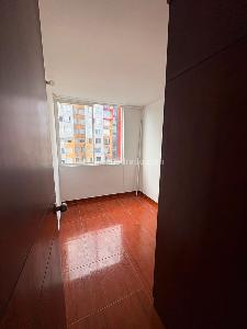 Apartamento de 3 alcobas en venta en El Pinar De Suba I, Bogotá, 45 m² · foto 13 de 16