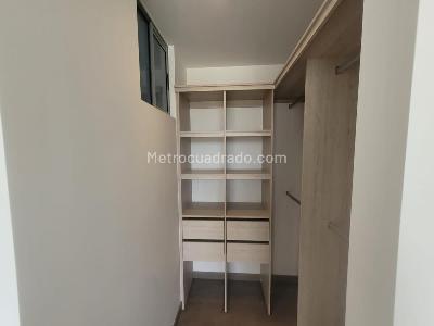 Apartamento en venta en Alcala Cerezos Mosquera, Mosquera · foto 15 de 19