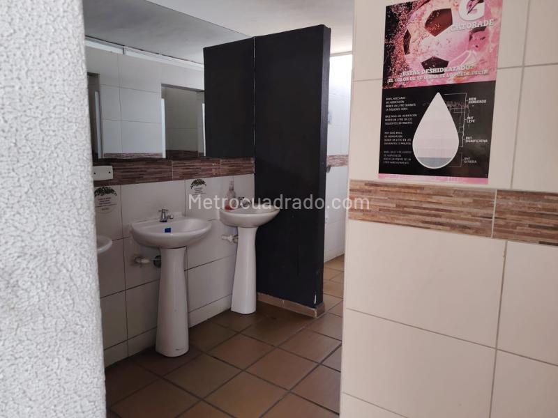 Lote en Venta, Cuba, Pereira - Más