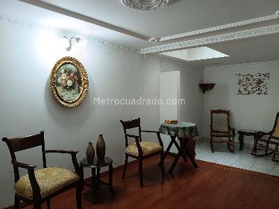 Casa de 4 alcobas en venta en Nueva Villa Del Prado, Bogotá, 175 m² · foto 3 de 20