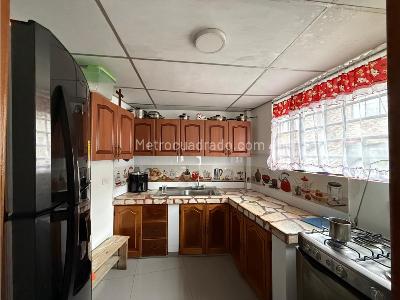 Casa de 4 alcobas en venta en Asuncion Manizales, Manizales, 214 m² · foto 8 de 19