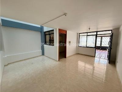 Casa en venta en Alta Suiza, Manizales · foto 3 de 18