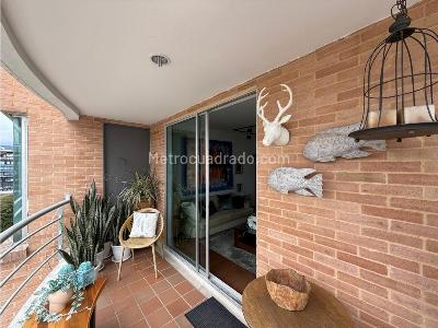 Apartamento en venta en Pinares, Pereira · foto 3 de 20