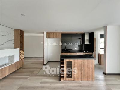 Apartamento en venta en La Francia, Manizales · foto 2 de 16