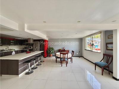 Apartamento en venta en La Camelia, Manizales · foto 3 de 19