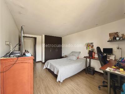 Apartamento en venta en La Camelia, Manizales · foto 7 de 19