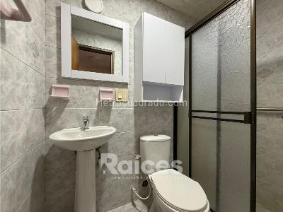 Apartamento en venta en Chipre, Manizales · foto 8 de 12