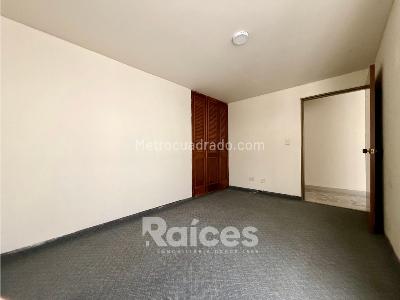Apartamento en venta en Chipre, Manizales · foto 9 de 12