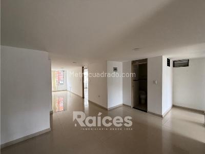 Apartamento en venta en Chipre, Manizales · foto 5 de 16