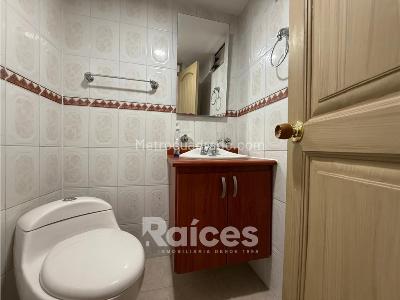 Apartamento en venta en Chipre, Manizales · foto 6 de 16