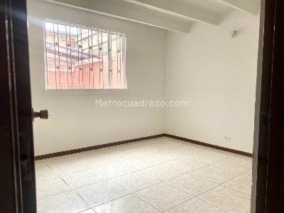 Casa de 5 alcobas en venta en Modelia, Bogotá, 195 m² · foto 11 de 20