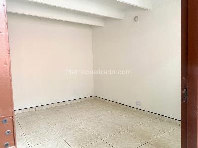 Casa de 5 alcobas en venta en Modelia, Bogotá, 195 m² · foto 6 de 20