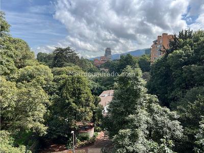 Apartamento de 3 alcobas en venta en La Cabrera, Bogotá, 318 m² · foto 6 de 20
