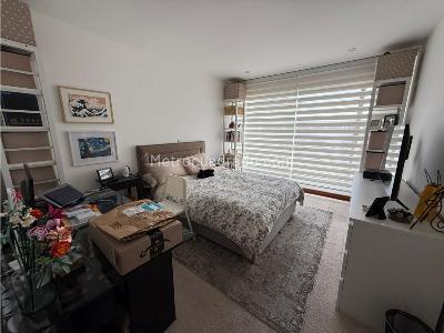 Apartamento de 3 alcobas en venta en La Cabrera, Bogotá, 318 m² · foto 13 de 20