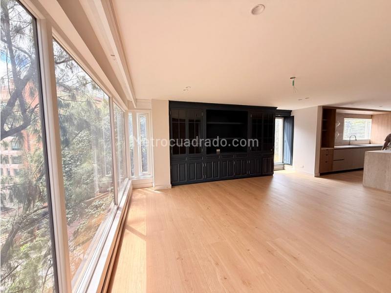 Piso – Bogotá, El Nogal - Vista 3