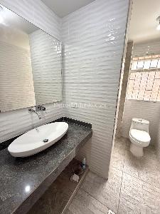 Apartamento en venta en Santa Barbara, Bogotá · foto 2 de 19