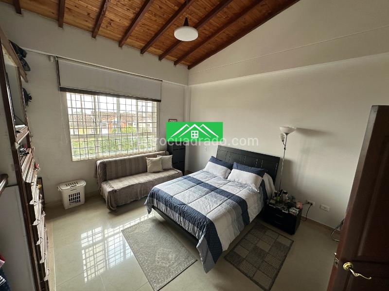 Casa – Bucaramanga, Comuna Tejar - Más