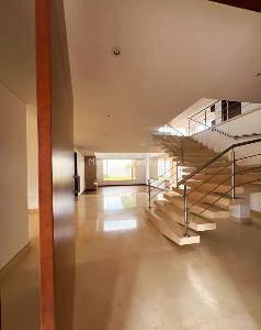 Casa de 5 alcobas en venta en San Jose De Bavaria, Bogotá, 750 m² · foto 5 de 17
