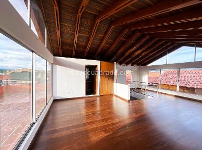 Casa de 5 alcobas en venta en San Jose De Bavaria, Bogotá, 750 m² · foto 7 de 17