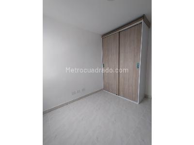 Apartamento de 2 alcobas en venta en Parque Fabricato, Bello, 56 m² · foto 6 de 16
