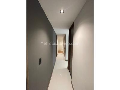Apartamento de 3 alcobas en venta en Laureles, Medellín, 138 m² · foto 5 de 20