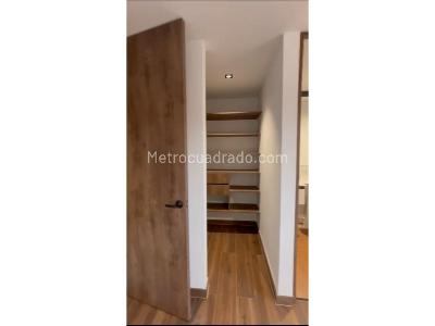 Apartamento de 3 alcobas en venta en Laureles, Medellín, 138 m² · foto 8 de 20