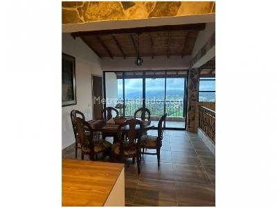 Casa de 3 alcobas en venta en San Felix, Bello, 1700 m² · foto 2 de 19