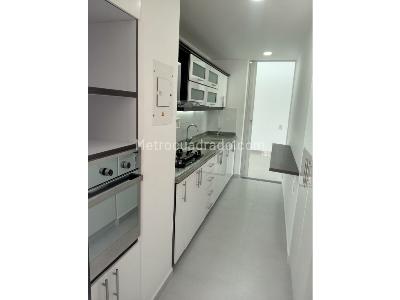 Apartamento de 4 alcobas en venta en San Antonio De Pereira, Rionegro, 150 m² · foto 2 de 16