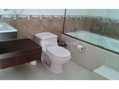Apartamento de 3 alcobas en venta en Rosalpi, Bello, 180 m² · foto 9 de 20