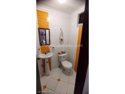 Apartamento de 3 alcobas en venta en Cabañitas, Bello, 111 m² · foto 12 de 15
