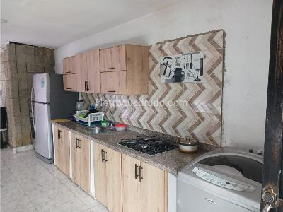 Casa de 5 alcobas en venta en Autopista Medellin Bogota, Medellín · foto 7 de 12