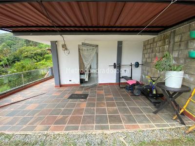 Casa de 5 alcobas en venta en Autopista Medellin Bogota, Medellín · foto 10 de 12
