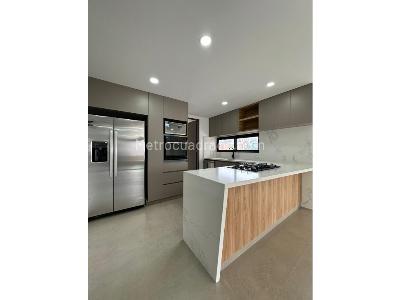 Apartamento en venta en Cumbres, Envigado · foto 5 de 19