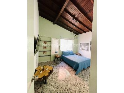 Casa de 5 alcobas en venta en Simon Bolivar, Medellín, 240 m² · foto 11 de 20
