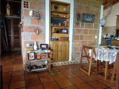 Casa de 4 alcobas en venta en San Cristobal, Medellín · foto 4 de 8