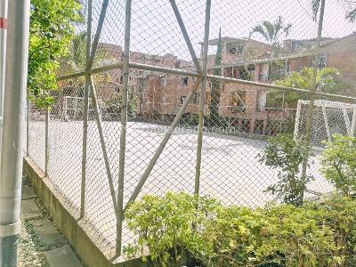 Apartamento de 4 alcobas en venta en Niquia, Bello, 72 m² · foto 8 de 9