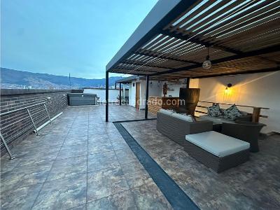 Apartamento de 3 alcobas en venta en La Castellana, Medellín, 198 m² · foto 13 de 17