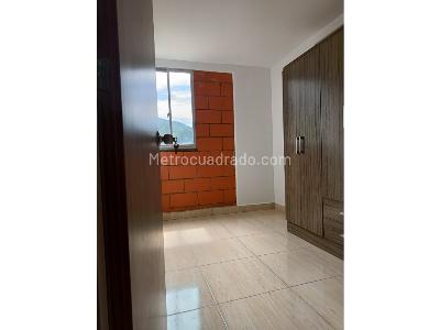 Apartamento de 3 alcobas en venta en El Mirador, Bello, 54 m² · foto 5 de 11