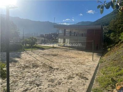 Apartamento de 3 alcobas en venta en El Mirador, Bello, 54 m² · foto 11 de 11