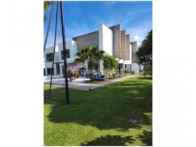Casa de 5 alcobas en venta en Llano Grande, Rionegro · foto 4 de 20