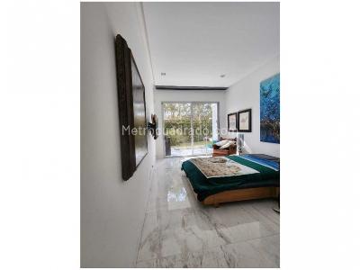 Casa de 5 alcobas en venta en Llano Grande, Rionegro · foto 13 de 20